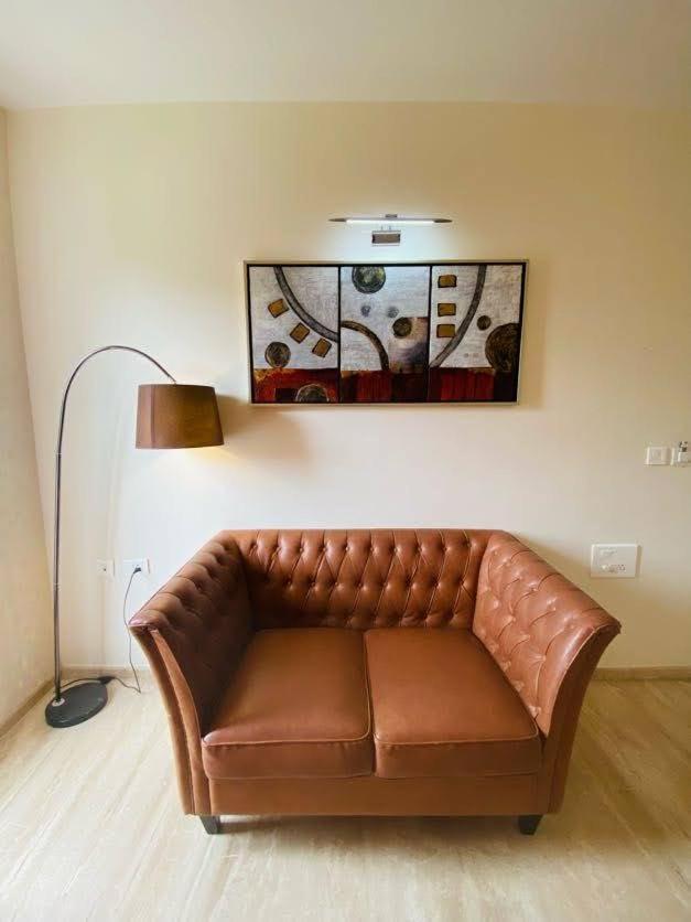 Avi Fortune - Near International Airport