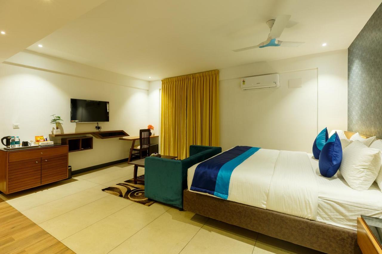 Royal Ace Boutique Hotel