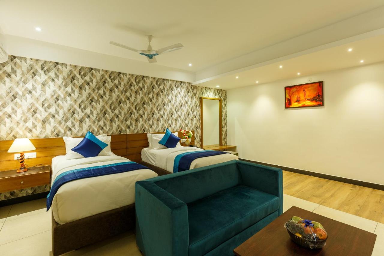Royal Ace Boutique Hotel 4*