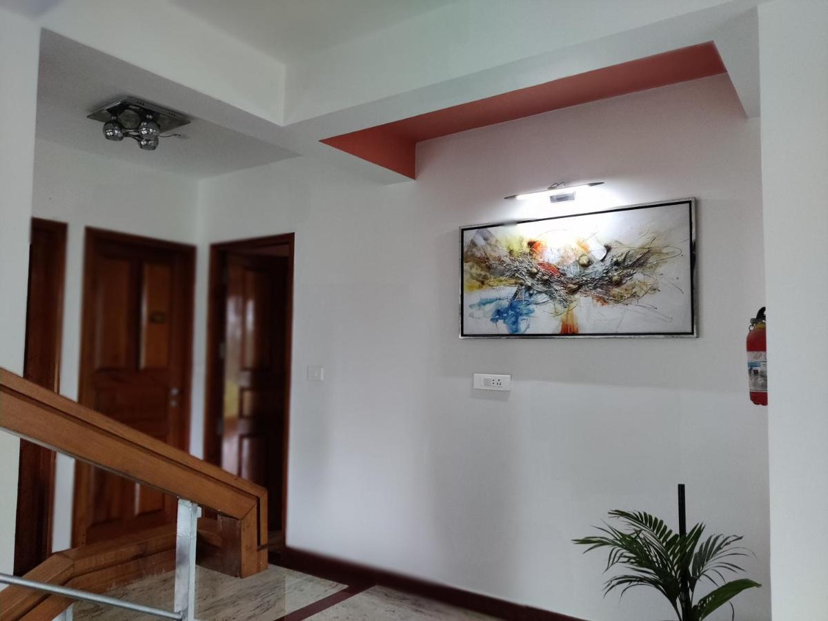 Avi Fortune - Near International Airport