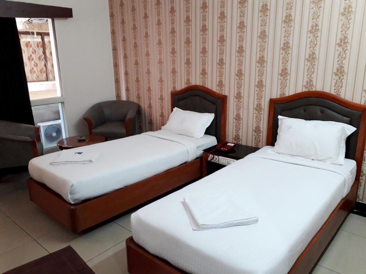 Hotel Chetan International Bangalore