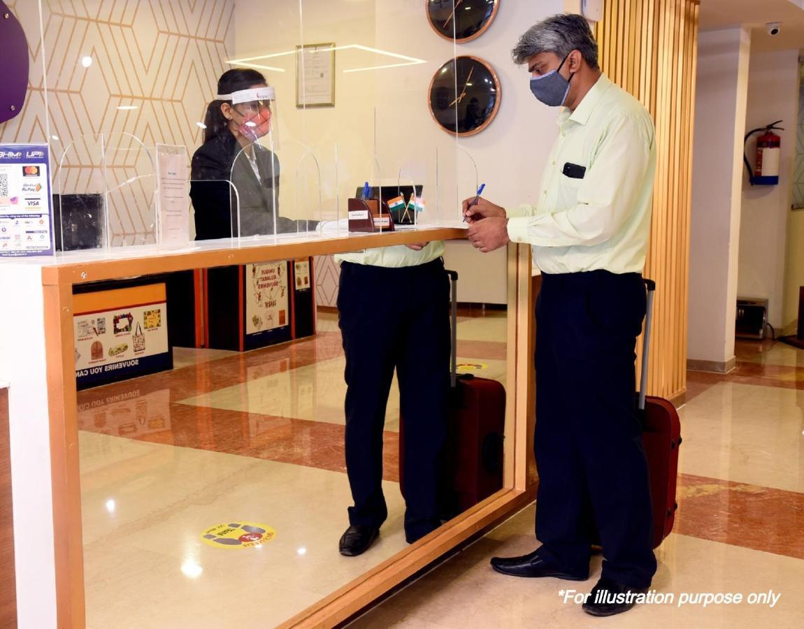 Oyo 3778 Pulkeshi Hotel 3*