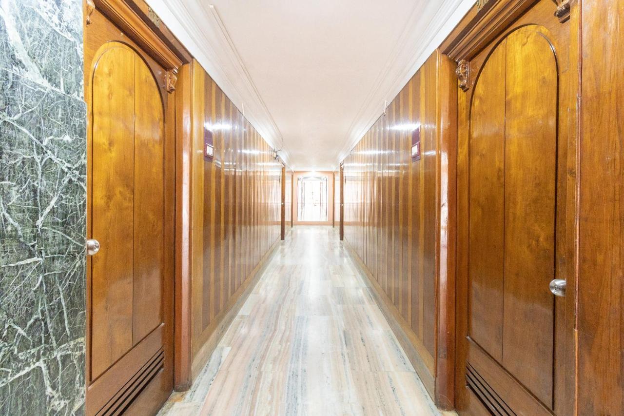 Oyo 3778 Pulkeshi Hotel 3*