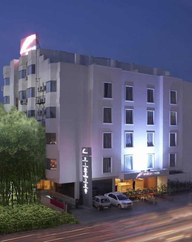 Hotel Shilton Royale