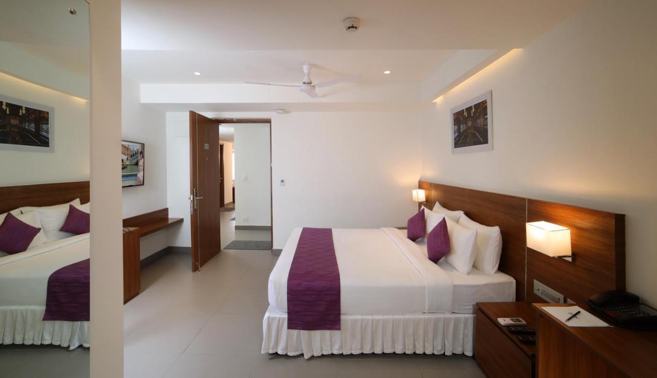 Hotel Lilac Hotel, 5th Block Bangalore