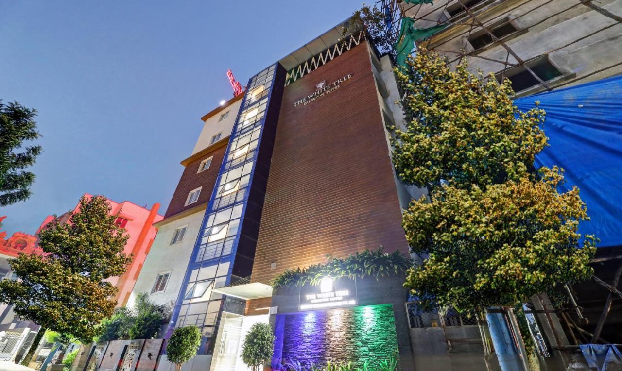 Hotel Treebo Trend The White Tree Hope Farm Junction Bangalore