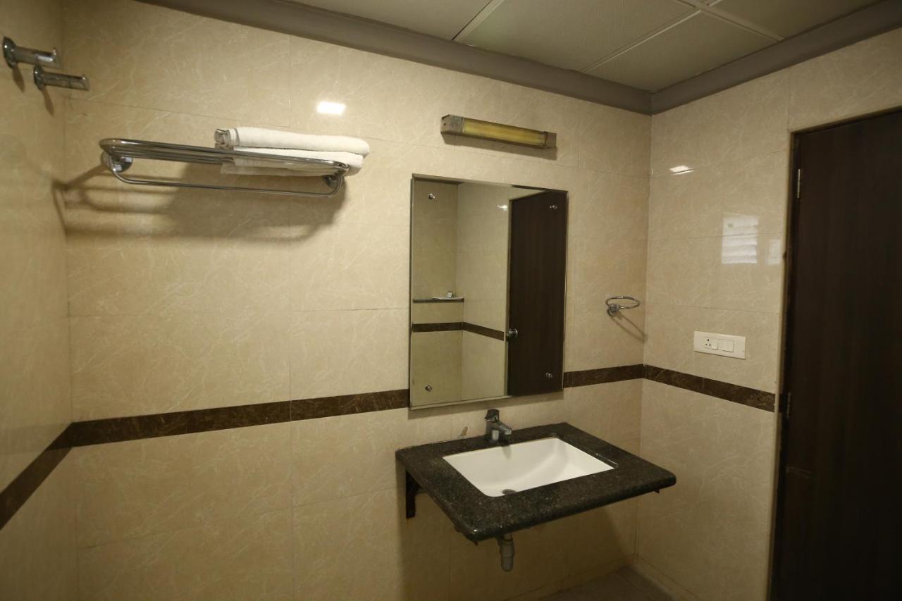 Fortuner Palace Hotel 2*