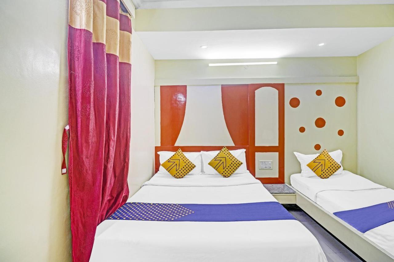 Spot On 67398 Shree Pawan Paradise 2*