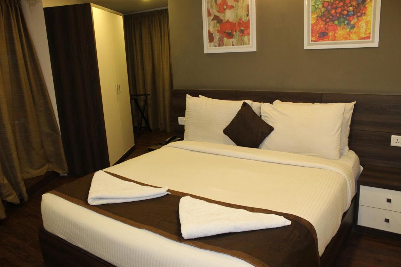 Royal - Electronic Hotel Bangalore