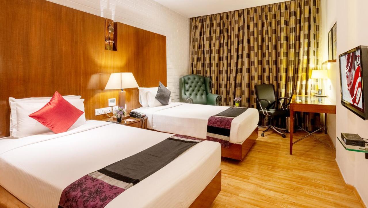 Hotel Sfo And 3*