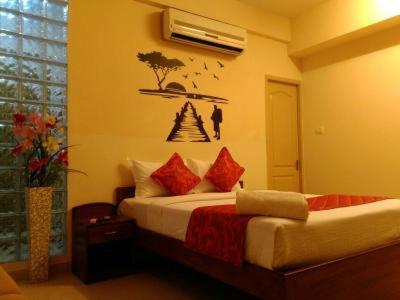 Cirrus Suites Hotel 2*