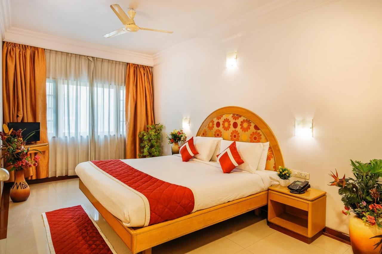 Octave Crystal Heights 3* Bangalore