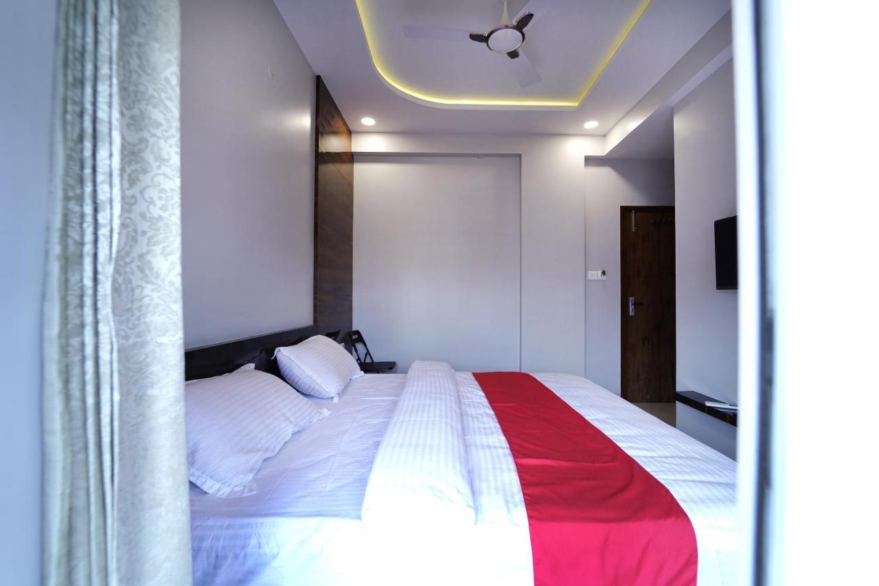 Hotel Ss Crown 2*