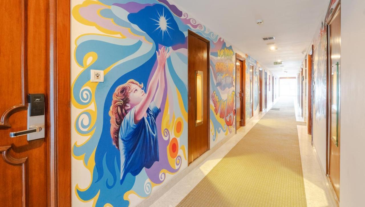 Sfo And Hotel 3*