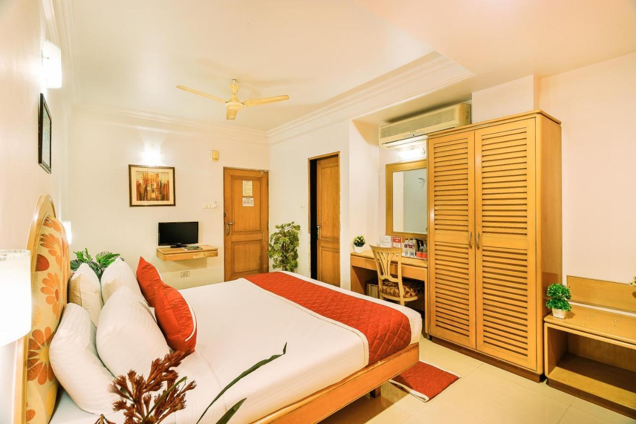 Octave Crystal Heights Hotel