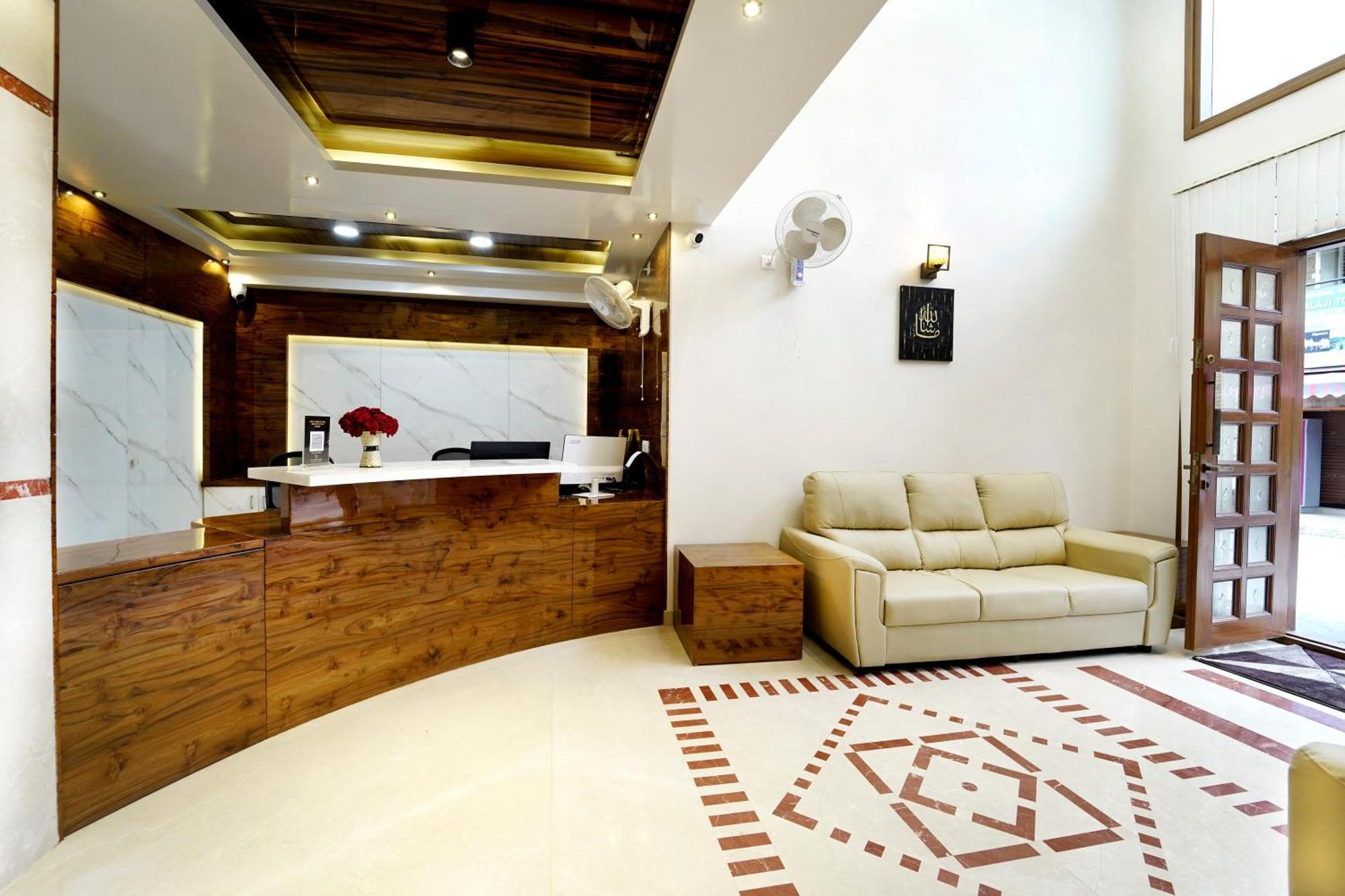 Ss Crown 2* Bangalore