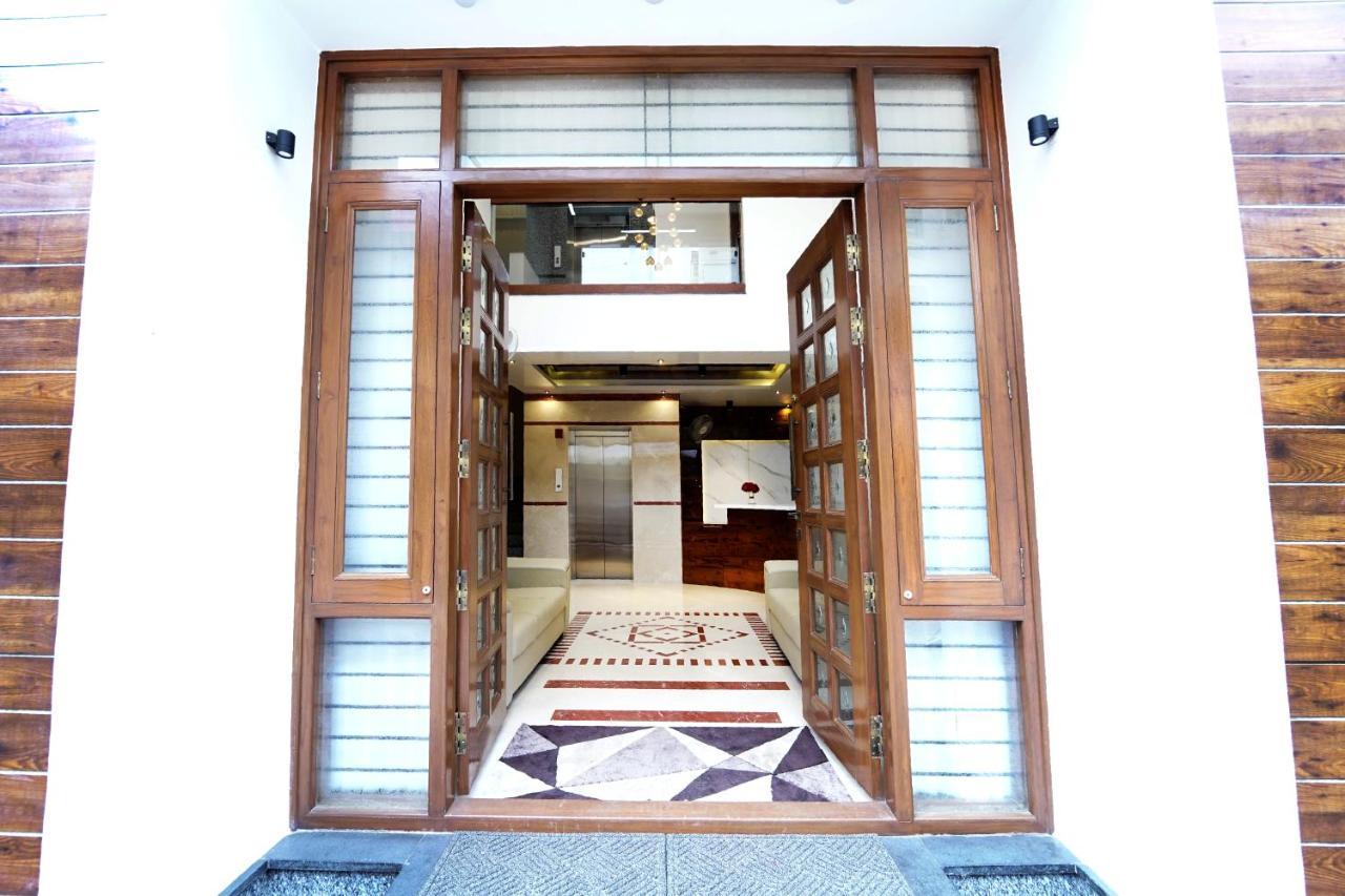 Ss Crown Hotel Bangalore