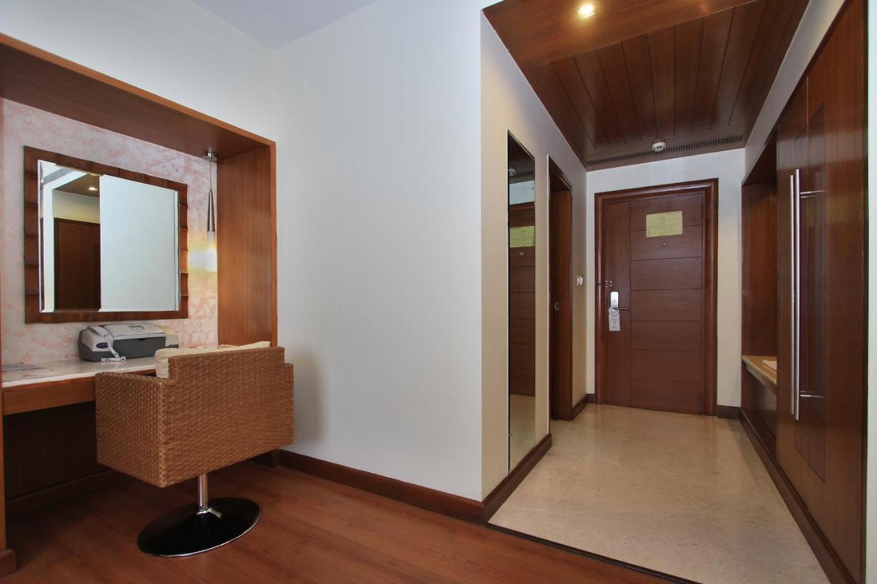 La Sara Grand Bangalore