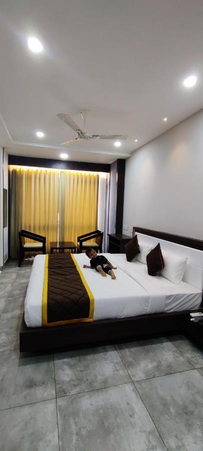Hotel Abooz Bangalore