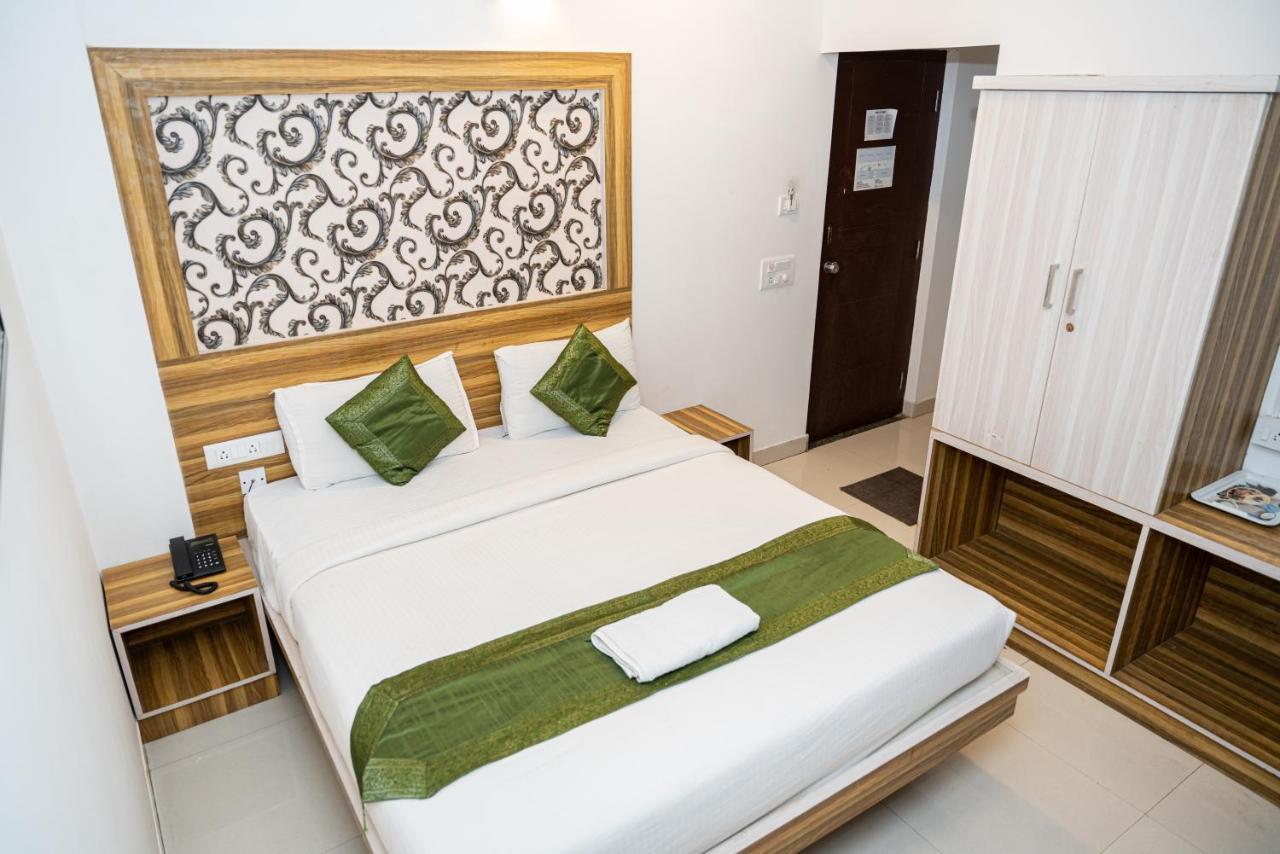 Dhruv Palace Jakkur Hotel Bangalore