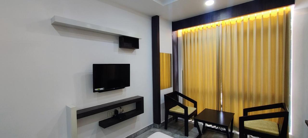 Hotel Abooz