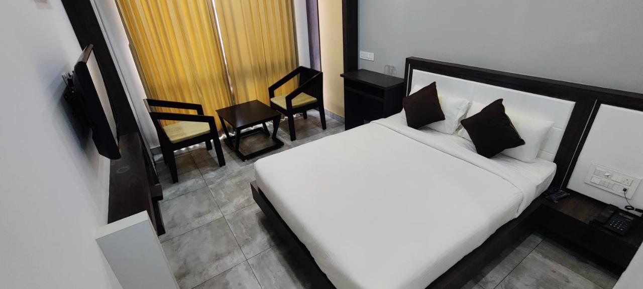 Hotel Abooz 3*
