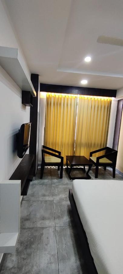 Abooz 3* Bangalore