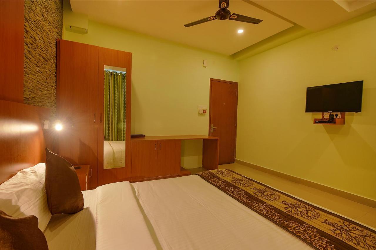 Hotel Fabhotel The Btm Palace - Btm Layout Nr Gopalan Innovation Mall