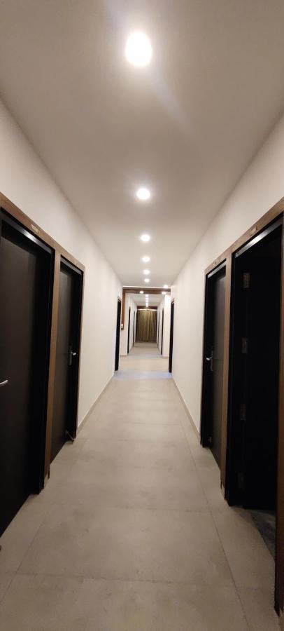 Hotel Abooz 3*