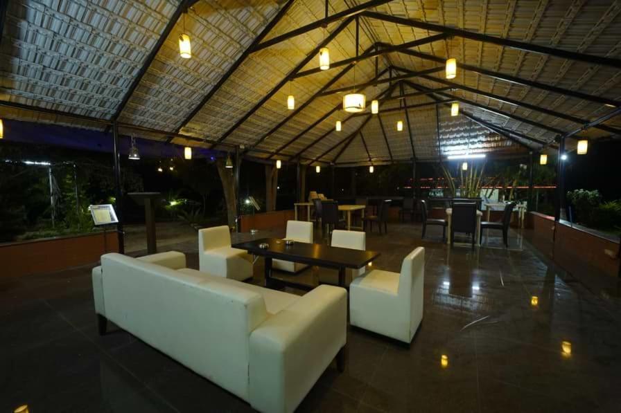 Coco Wood Retreat Farm stay