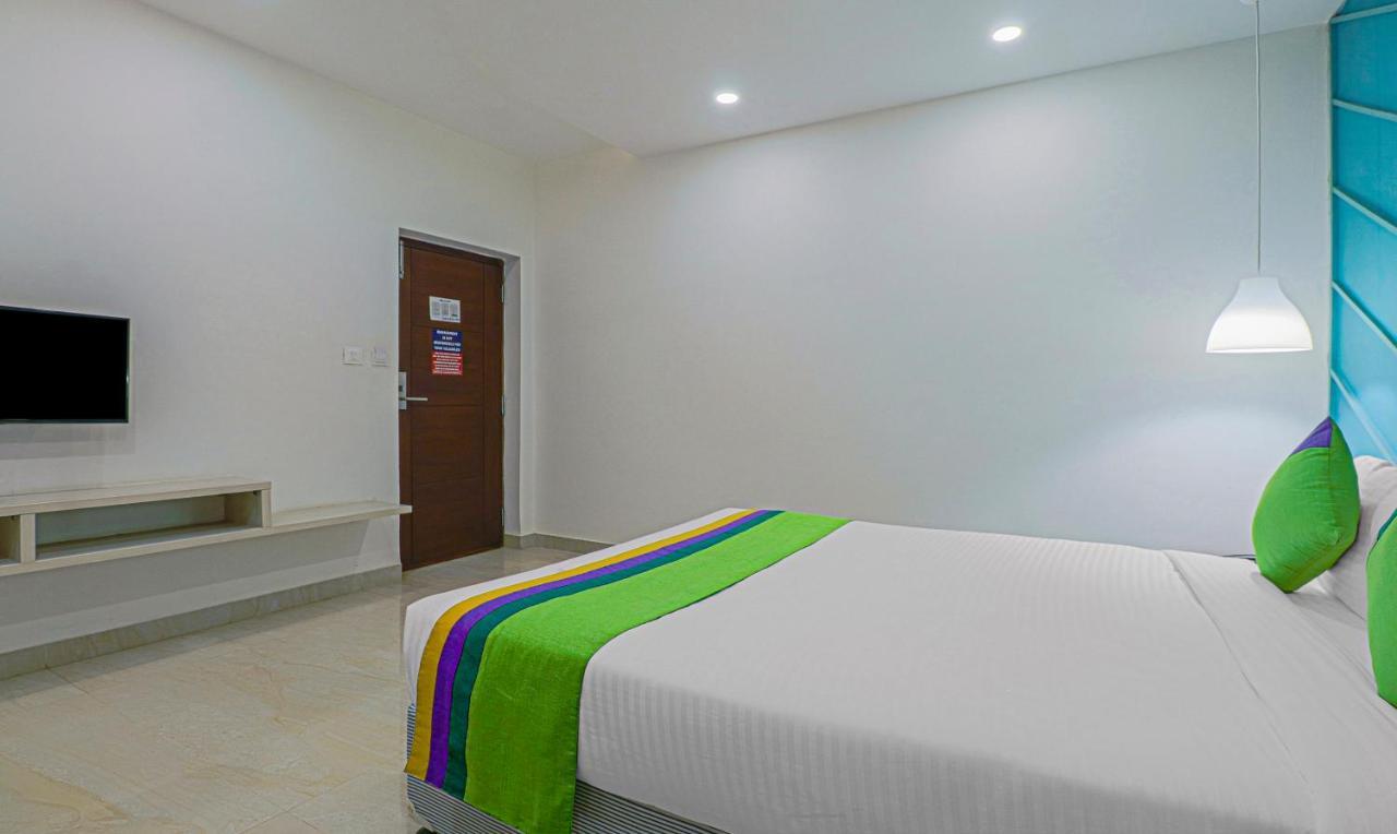Treebo Yc Grand Boutique, Electronic Bangalore