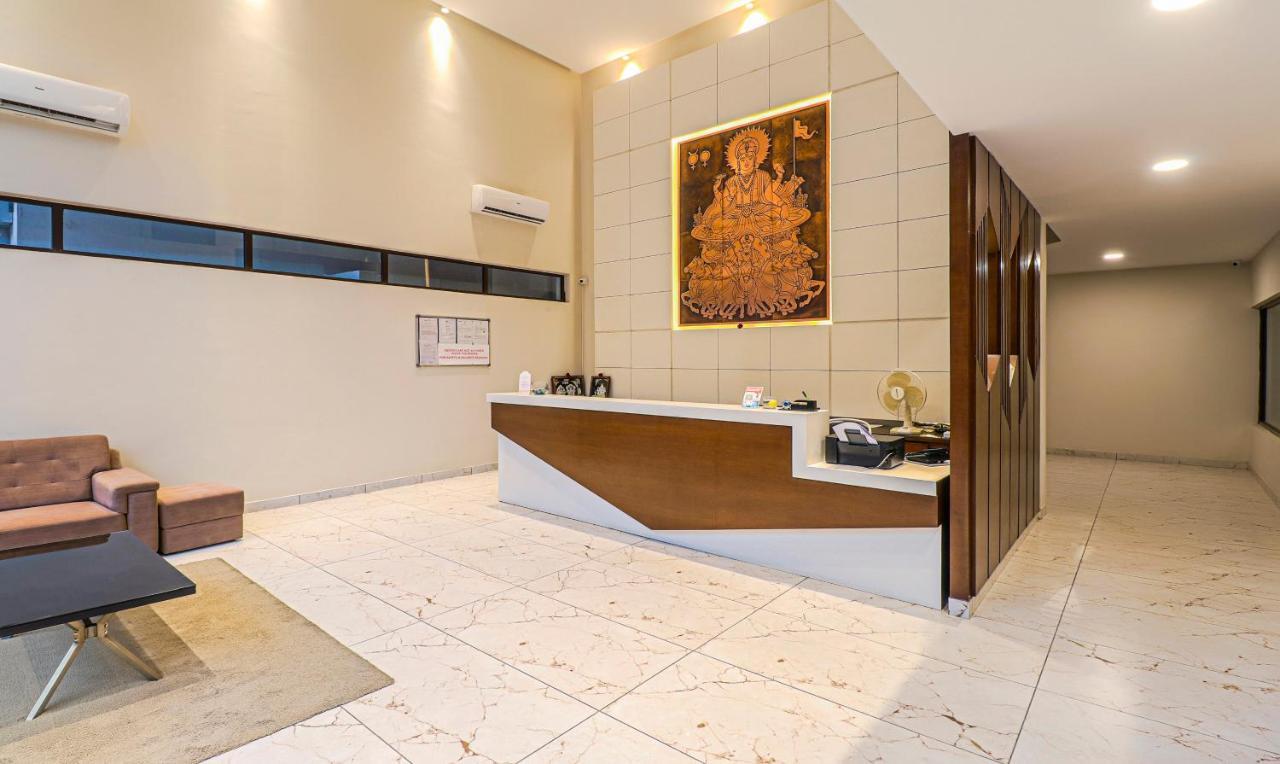 Hotel Treebo Yc Grand Boutique, Electronic 3*