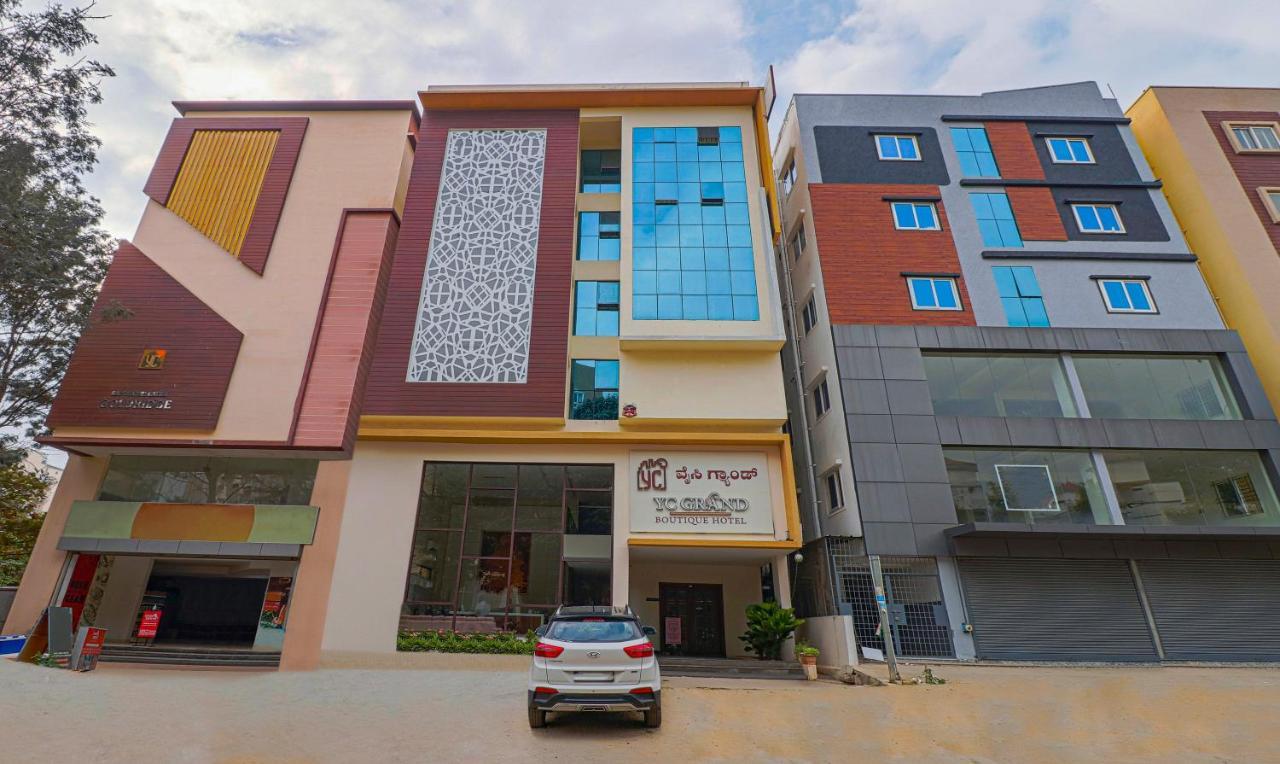 Hotel Treebo Yc Grand Boutique, Electronic