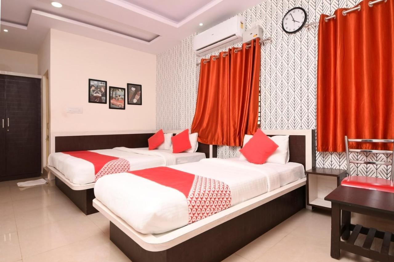 Oyo 16405 Elite Hotel Bangalore