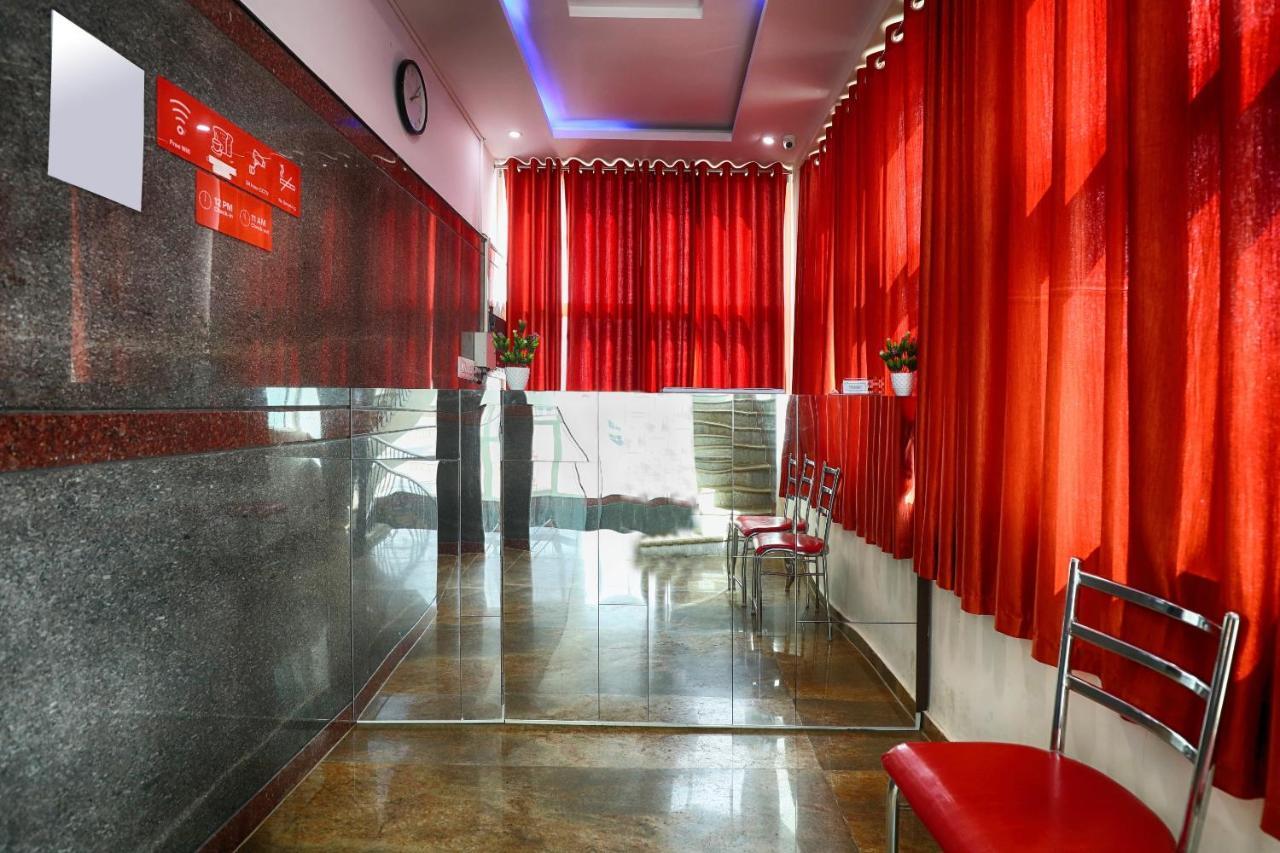 Oyo 16405 Elite Hotel
