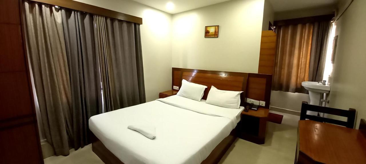 Parkwood 2* Bangalore