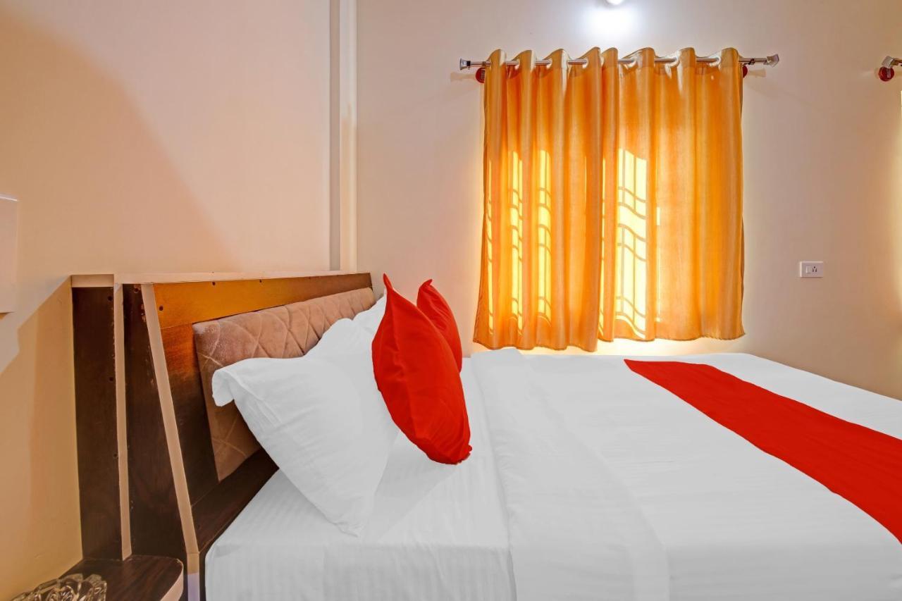 Hotel Oyo 84439 S M Comforts 3*