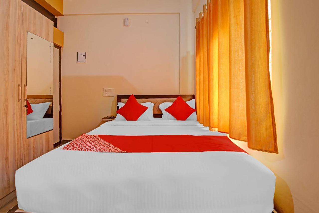Oyo 84439 S M Comforts Hotel