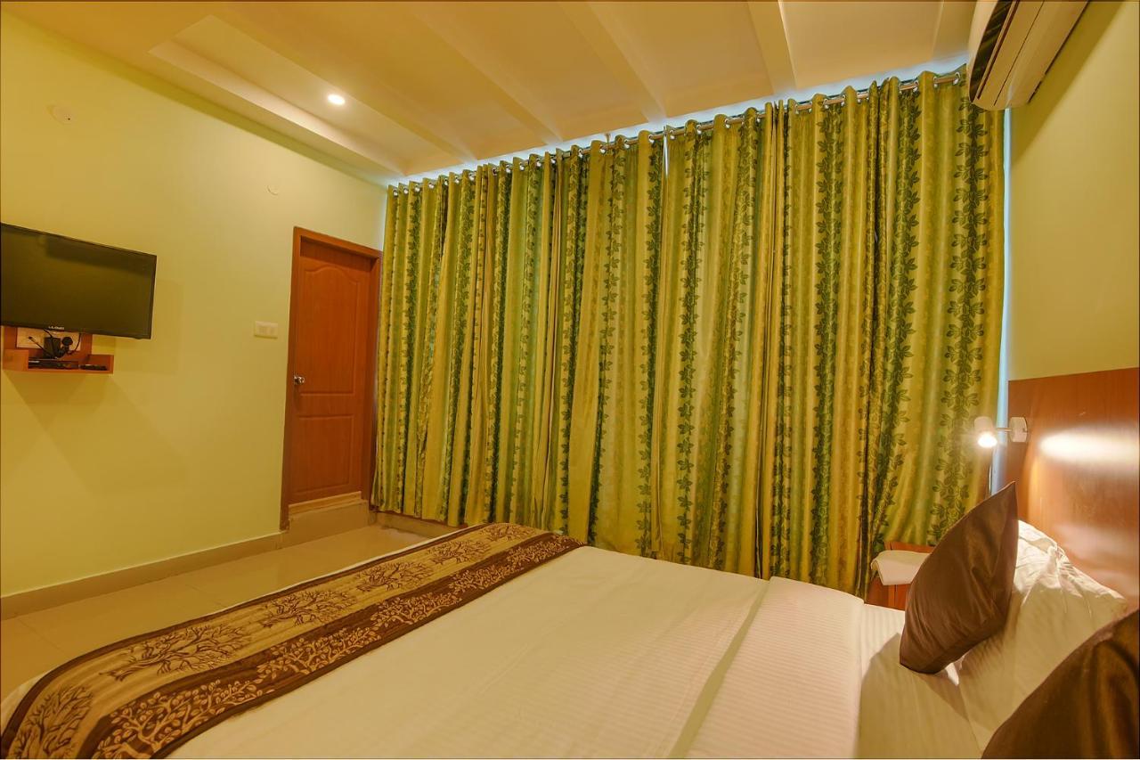 Fabhotel The Btm Palace - Btm Layout Nr Gopalan Innovation Mall 3*