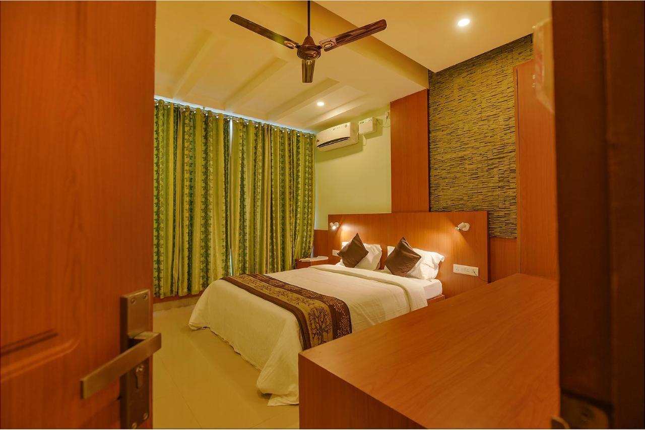 Hotel Fabhotel The Btm Palace - Btm Layout Nr Gopalan Innovation Mall