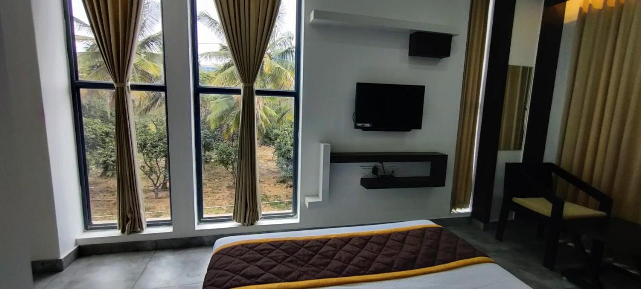Abooz 3* Bangalore