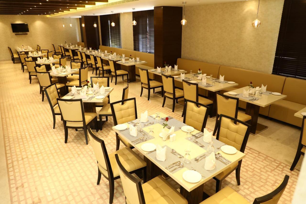 Yn Hotel 3*