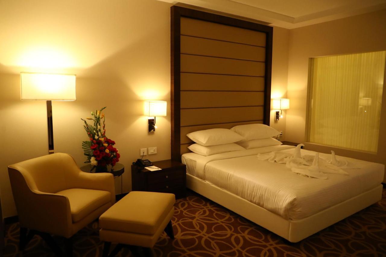 Yn Hotel