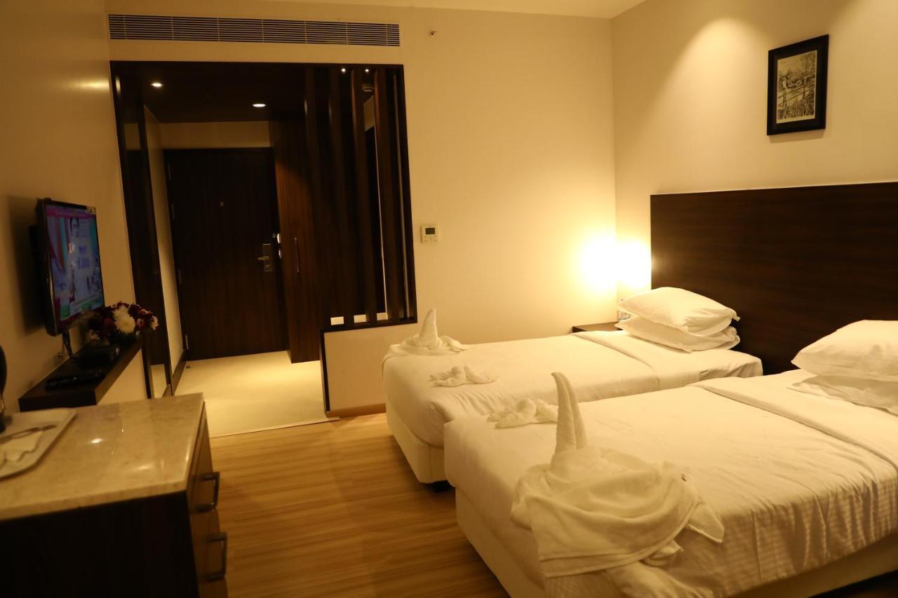 Yn Hotel
