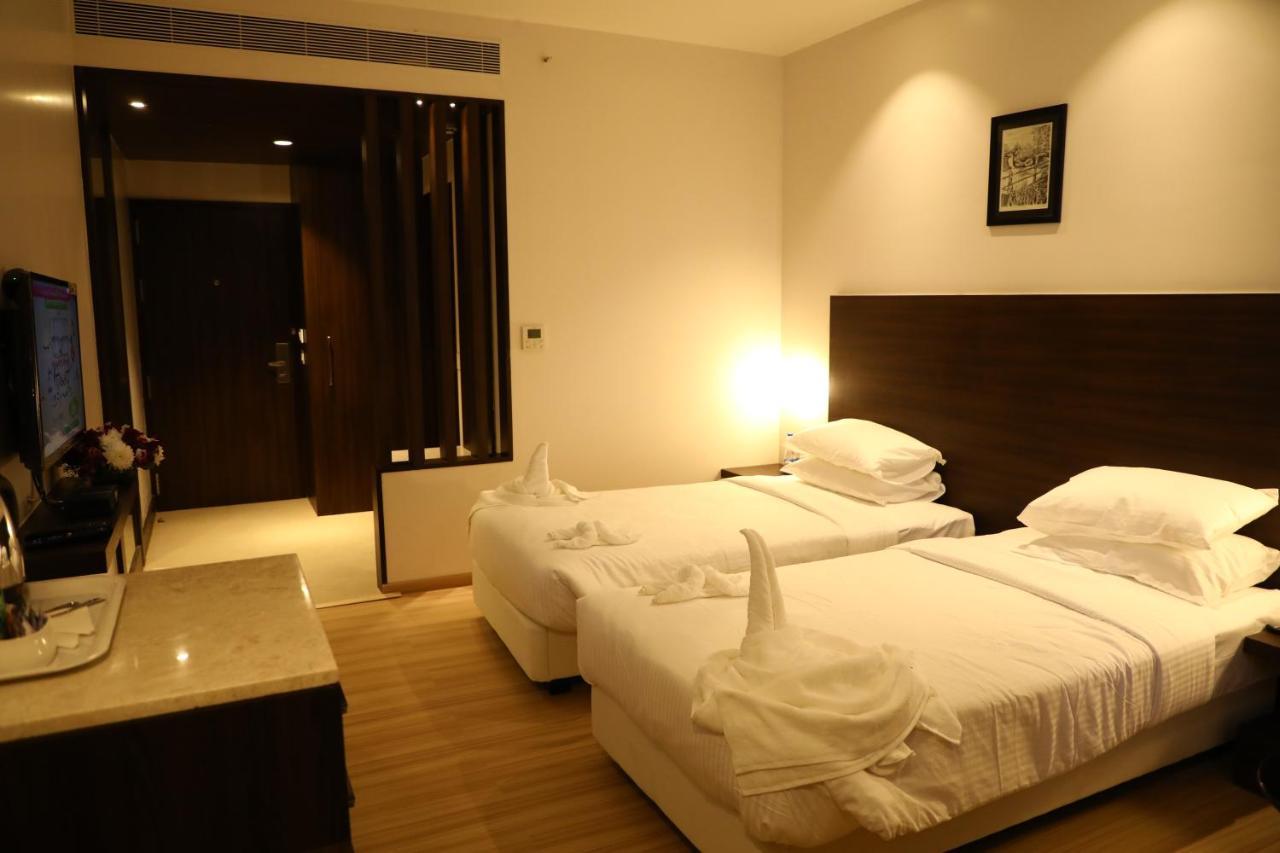 Yn 3* Bangalore