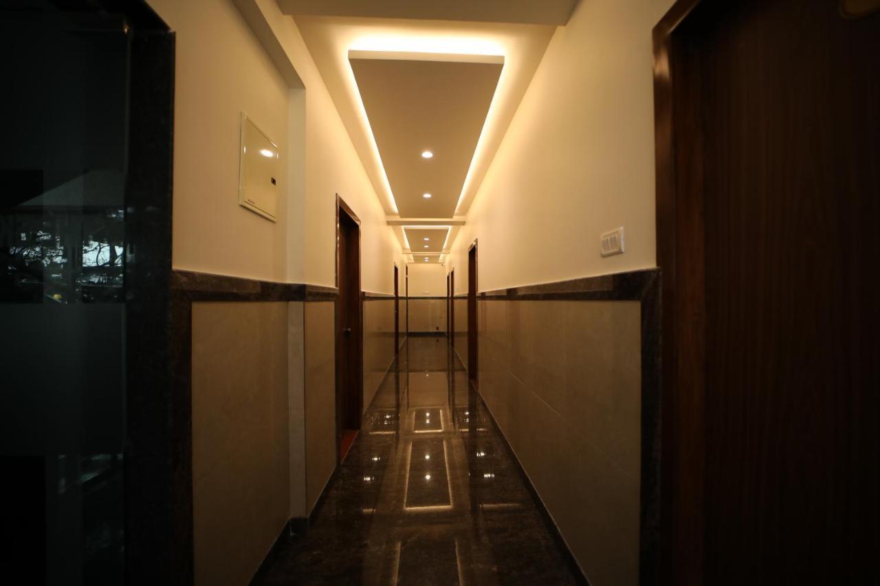 Hotel The Ekah Comforts *