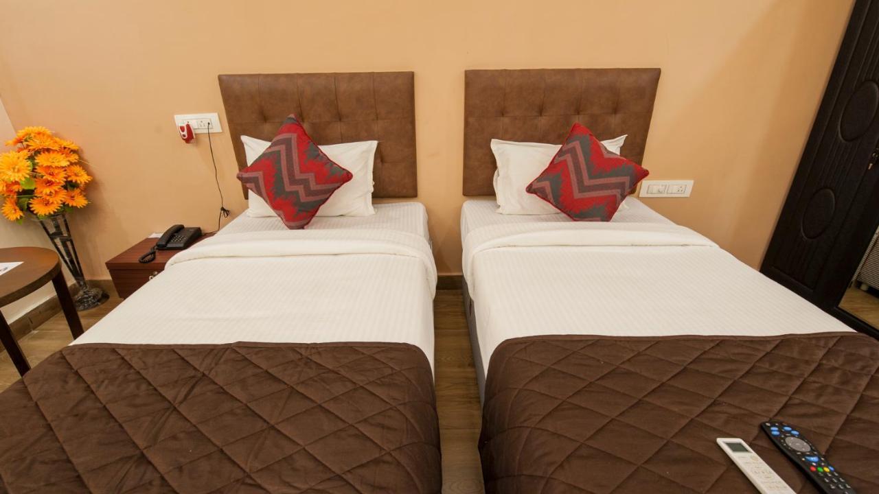 Hotel Windsor Castle Brigade Rd 3*