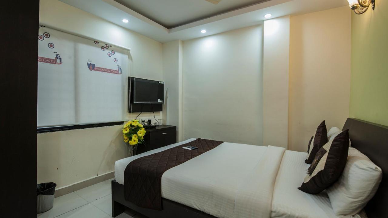 Windsor Castle Brigade Rd 3* Bangalore