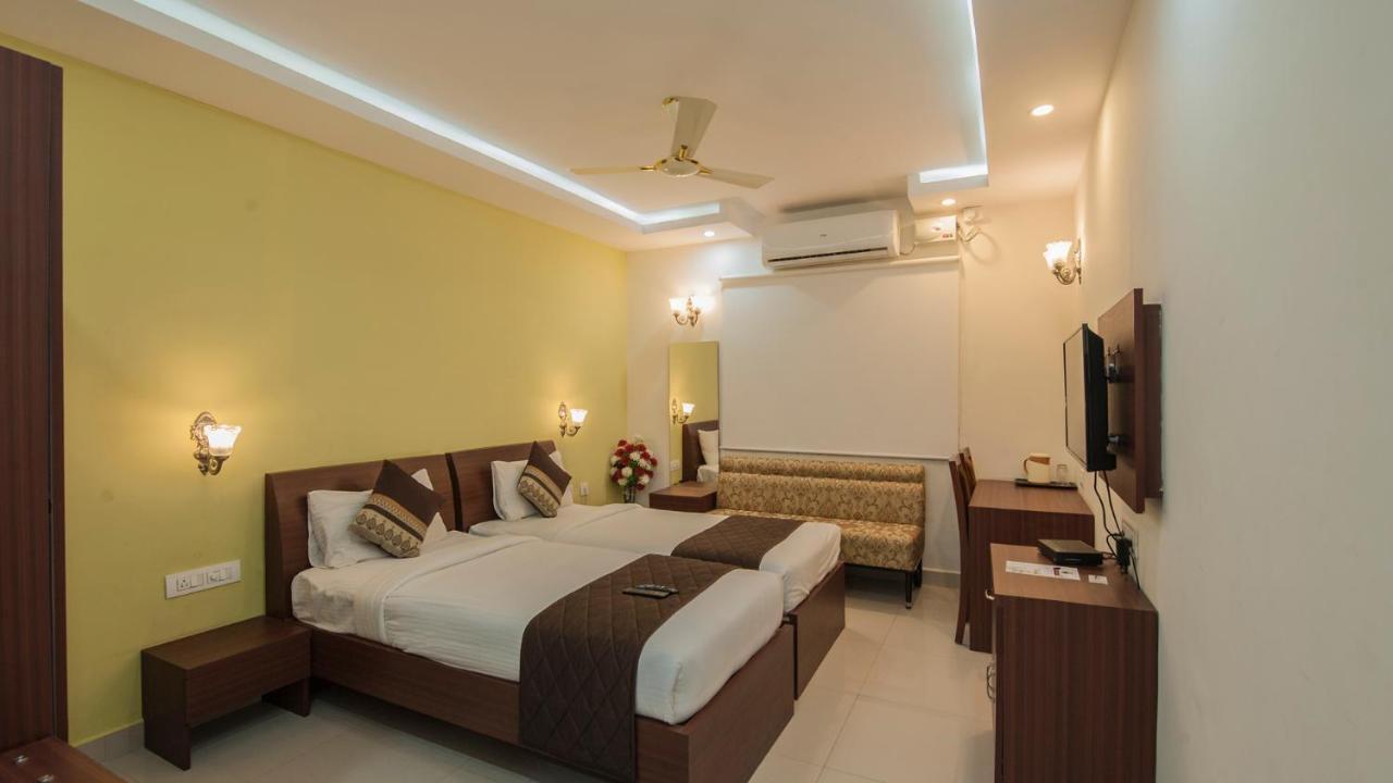 Windsor Castle Brigade Rd Hotel