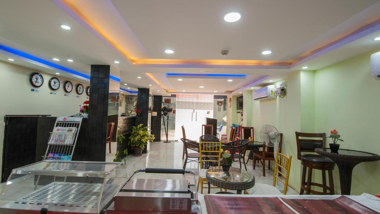 Windsor Castle Brigade Rd Hotel Bangalore